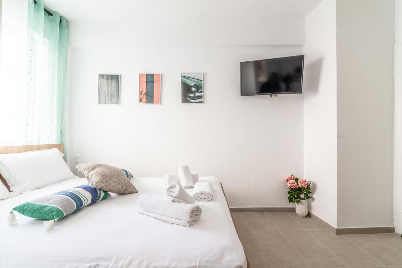 Renovated Studio Near Downtown Heraklion  ภายนอก รูปภาพ